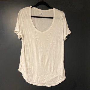Old Navy Luxe White t-Shirt Size M